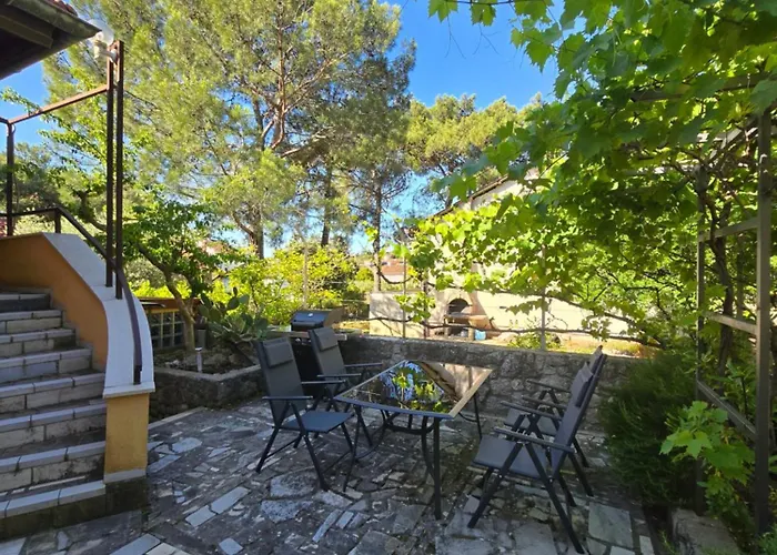 Family House Artatore Lejlighed Mali Lošinj