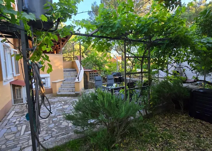 Family House Artatore * Mali Lošinj